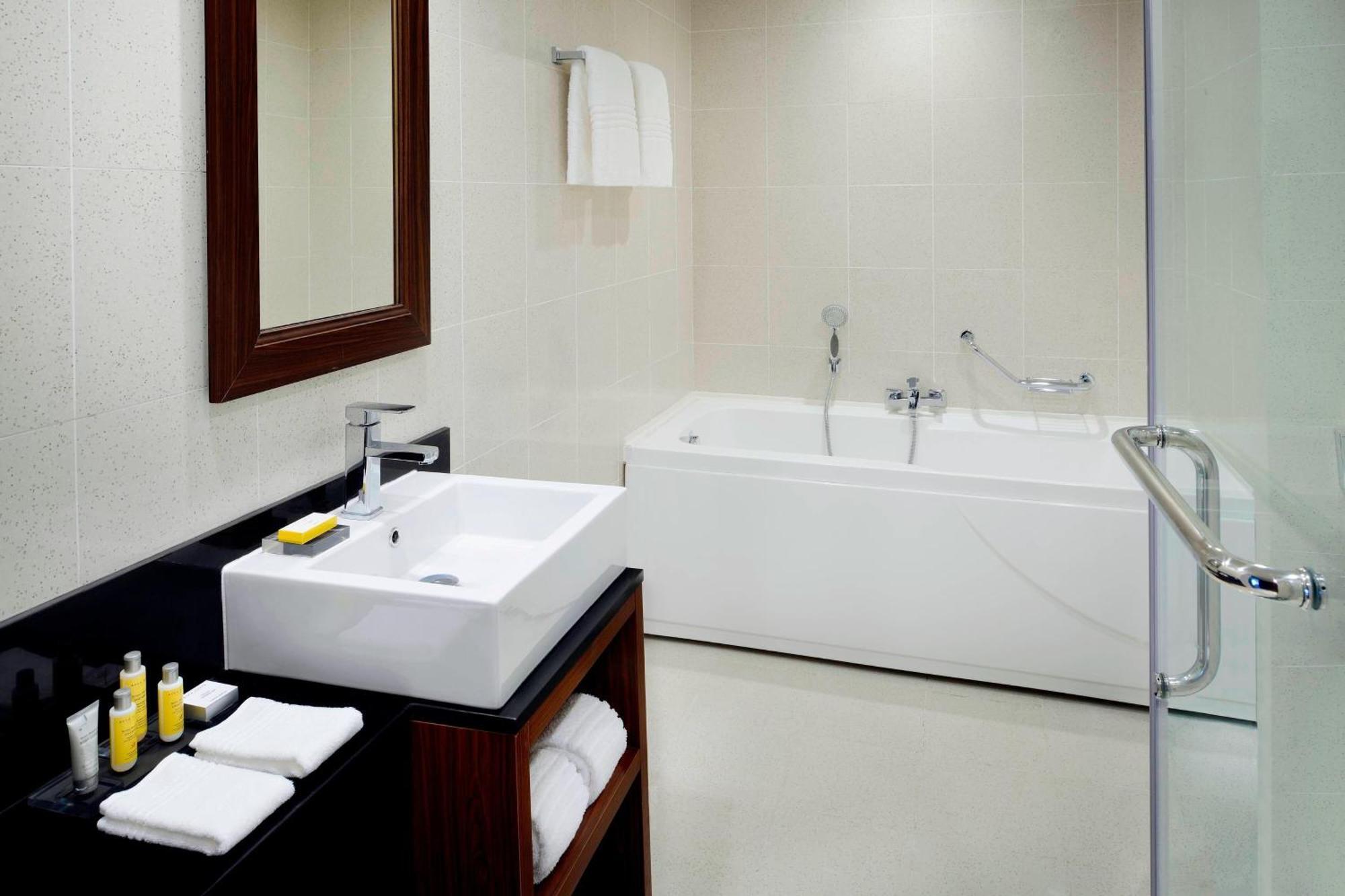 Marriott Executive Apartments Addis Ababa Bagian luar foto